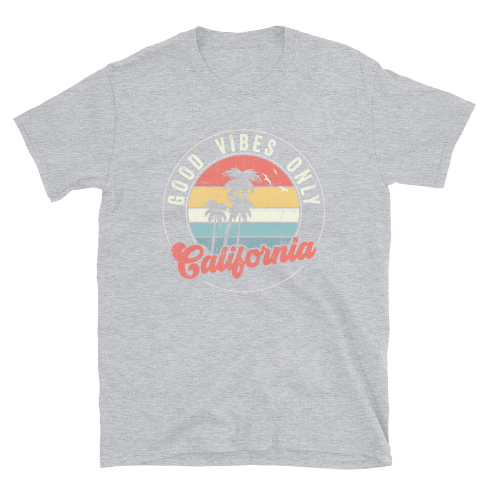 Good Vibes Only Shirt, Californina Good Vibes Only T-Shirt, Vintage Sunset with Palm Trees Tshirt